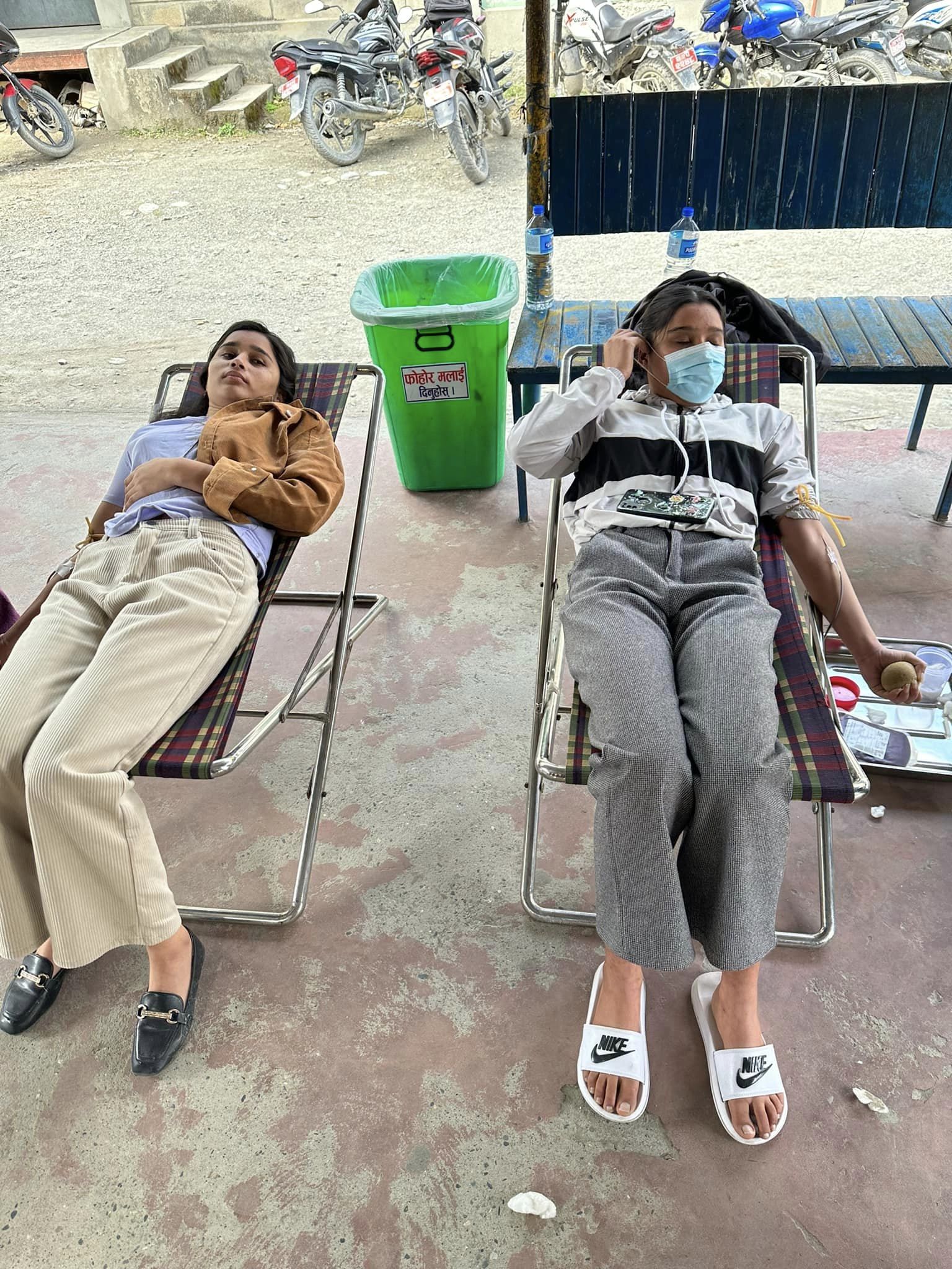 संस्थाको १६औं स्थापना दिवसको अवसरमा आयोजना गरिएको रक्तदान कार्यक्रम